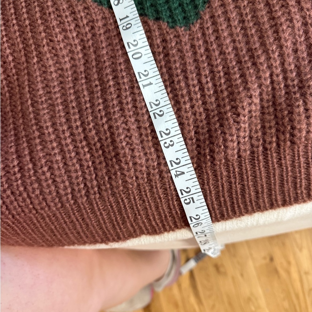 Colorblock Knit Sweater - Picture 4 of 5